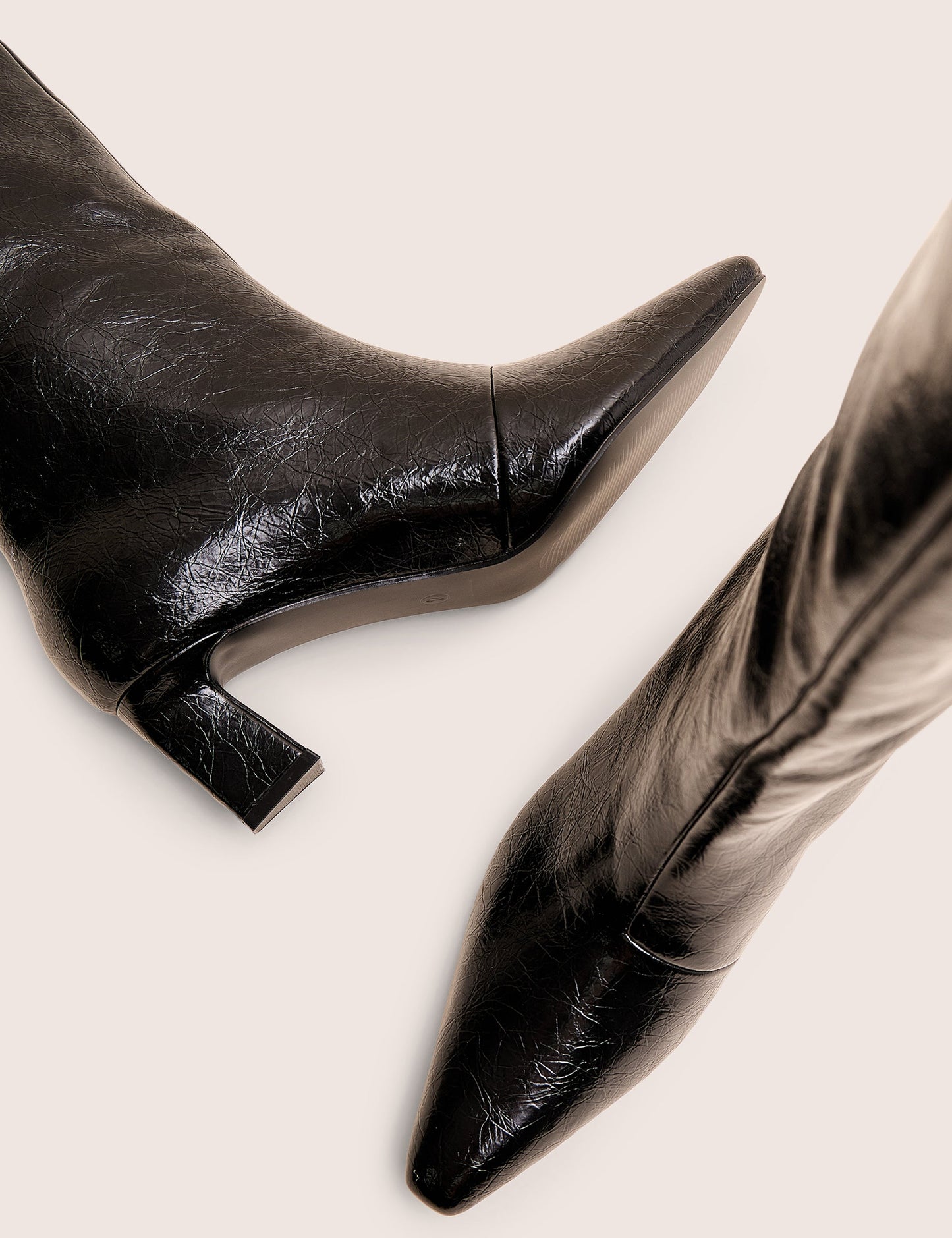 Boomer Black Crinkle Pu Pointed Toe Knee High Mid Heel Boots