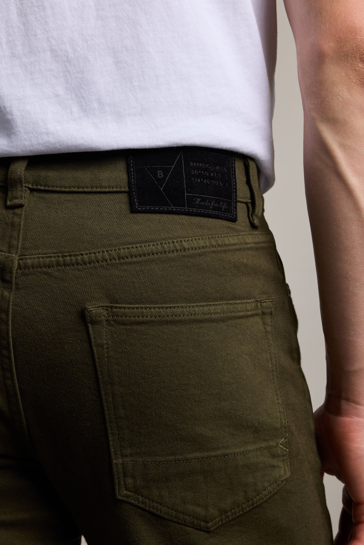 Nomad Taper Coloured Jean