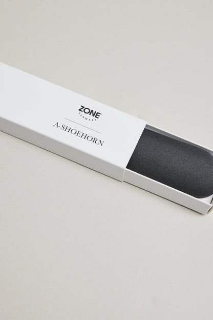 Zone Metal Shoehorn - 45cm