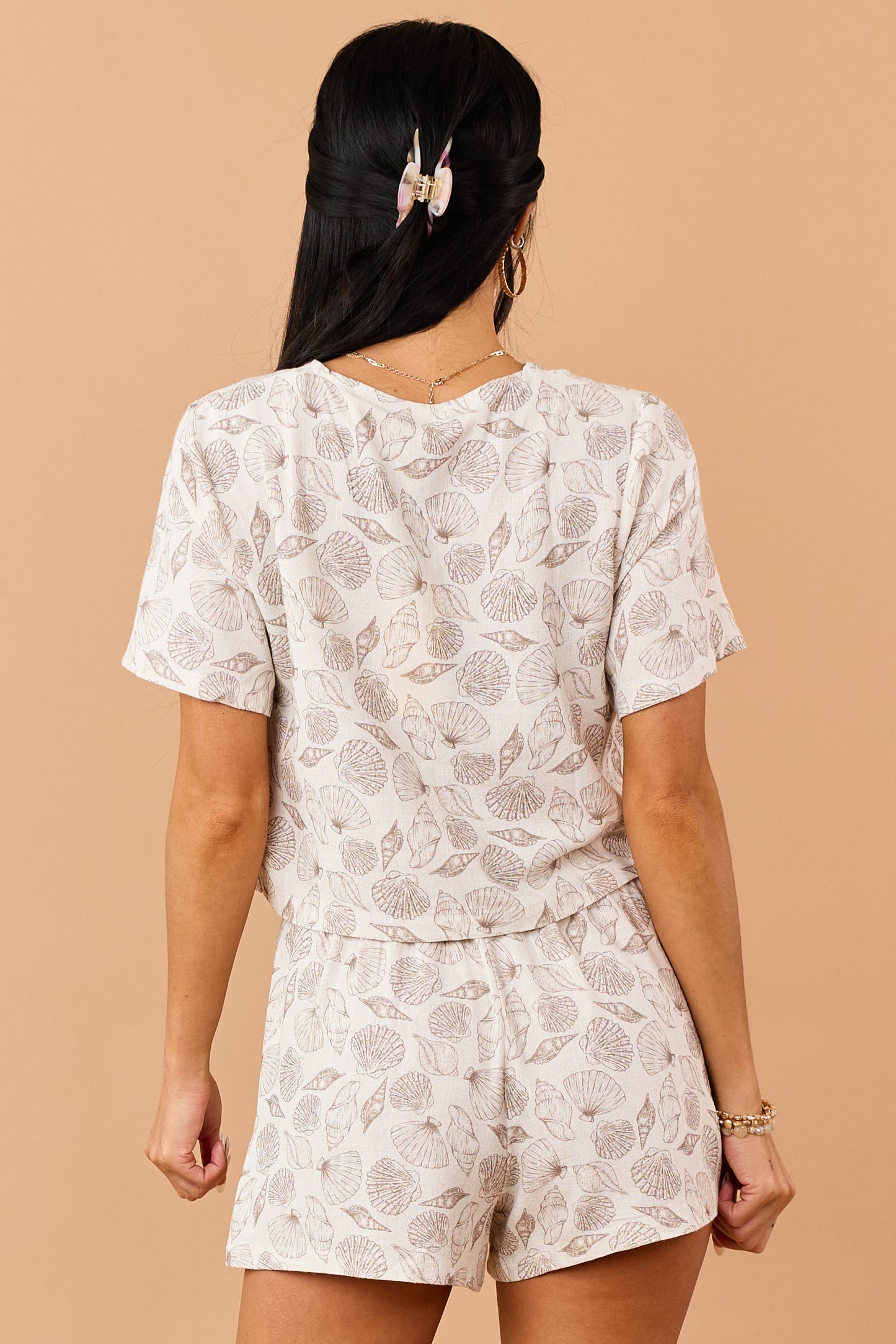 Almond Linen Blend Seashell Print Drawstring Shorts