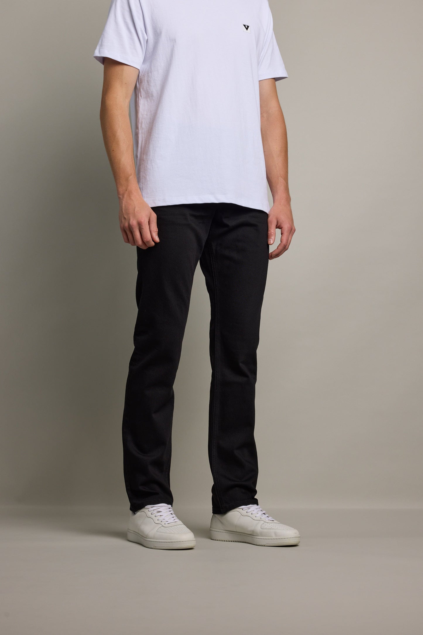 Nomad Denim Taper Jean