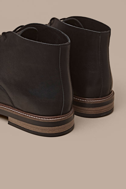 Calder Chukka Boot