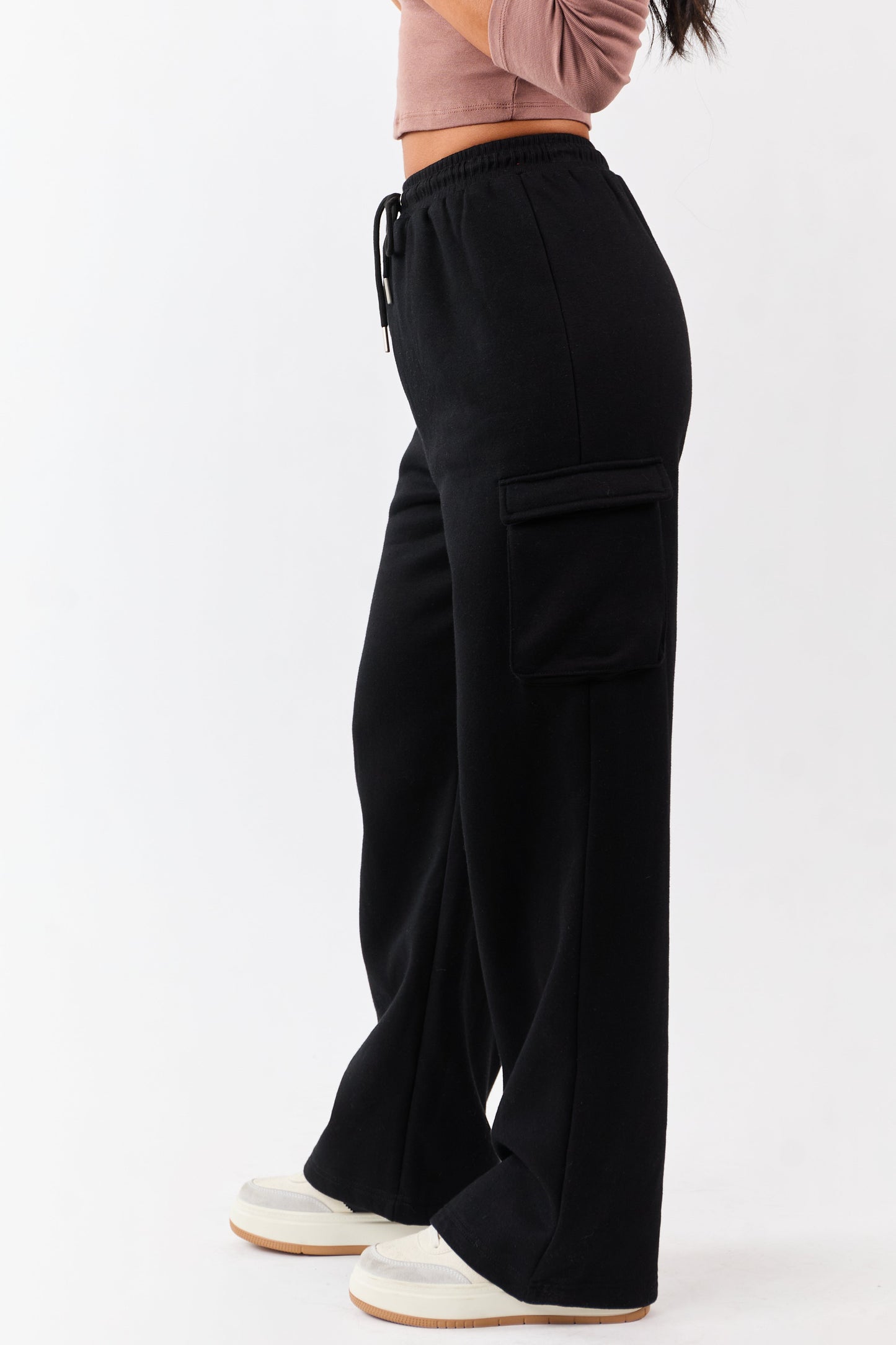 Black Elastic Waist Knit Cargo Sweatpants