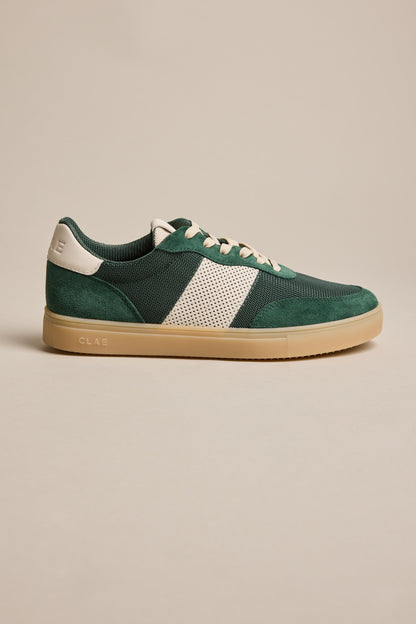 Clae Davis