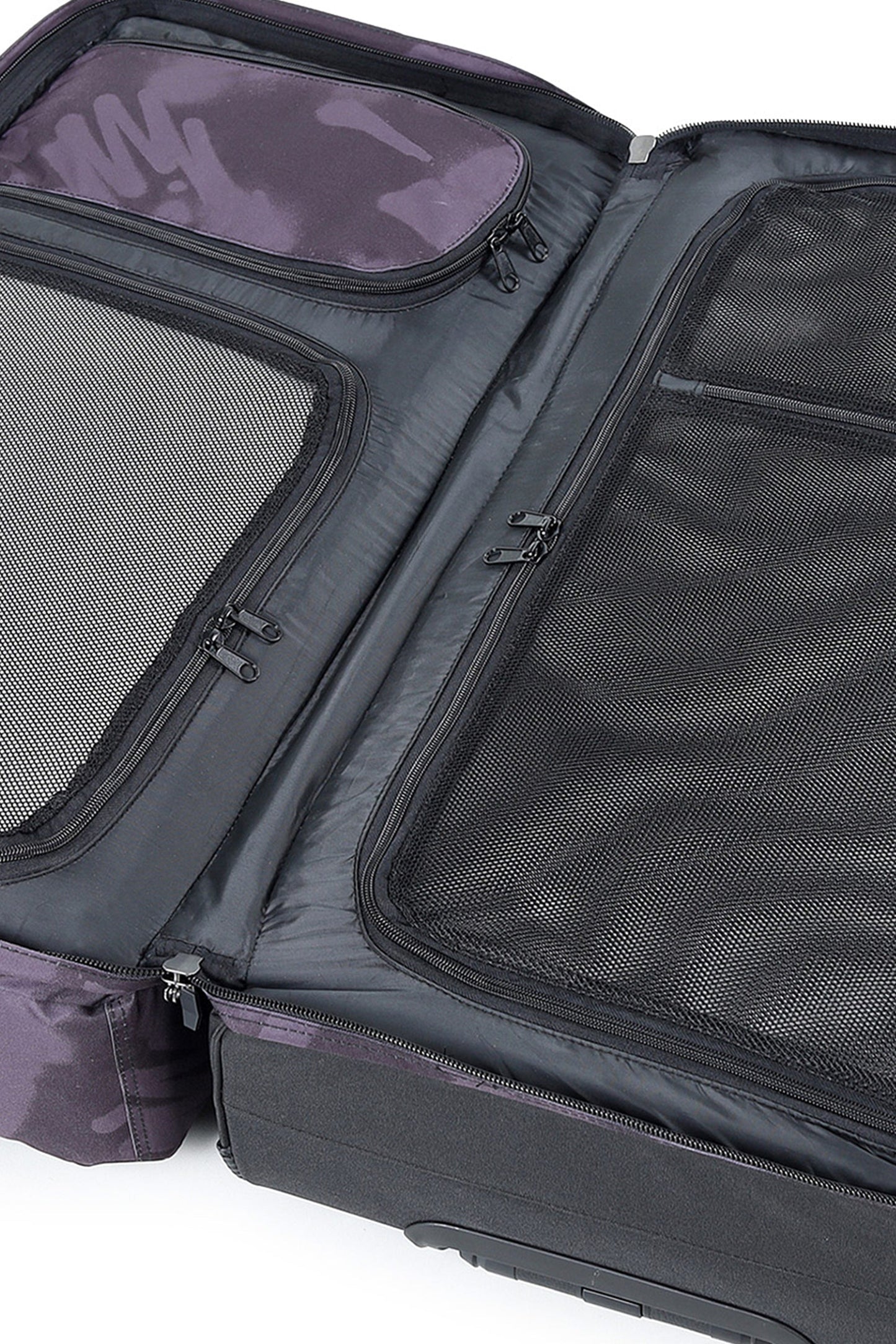 Surfanic Maxim 3.0 120L Roller Bag - Black Vandal